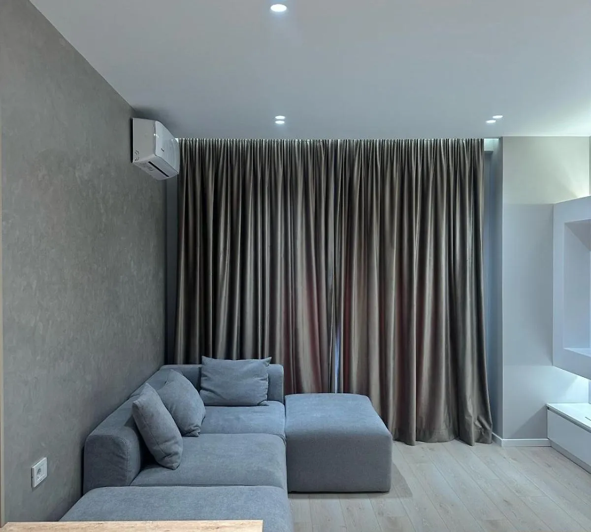 John Apartment Vlorë